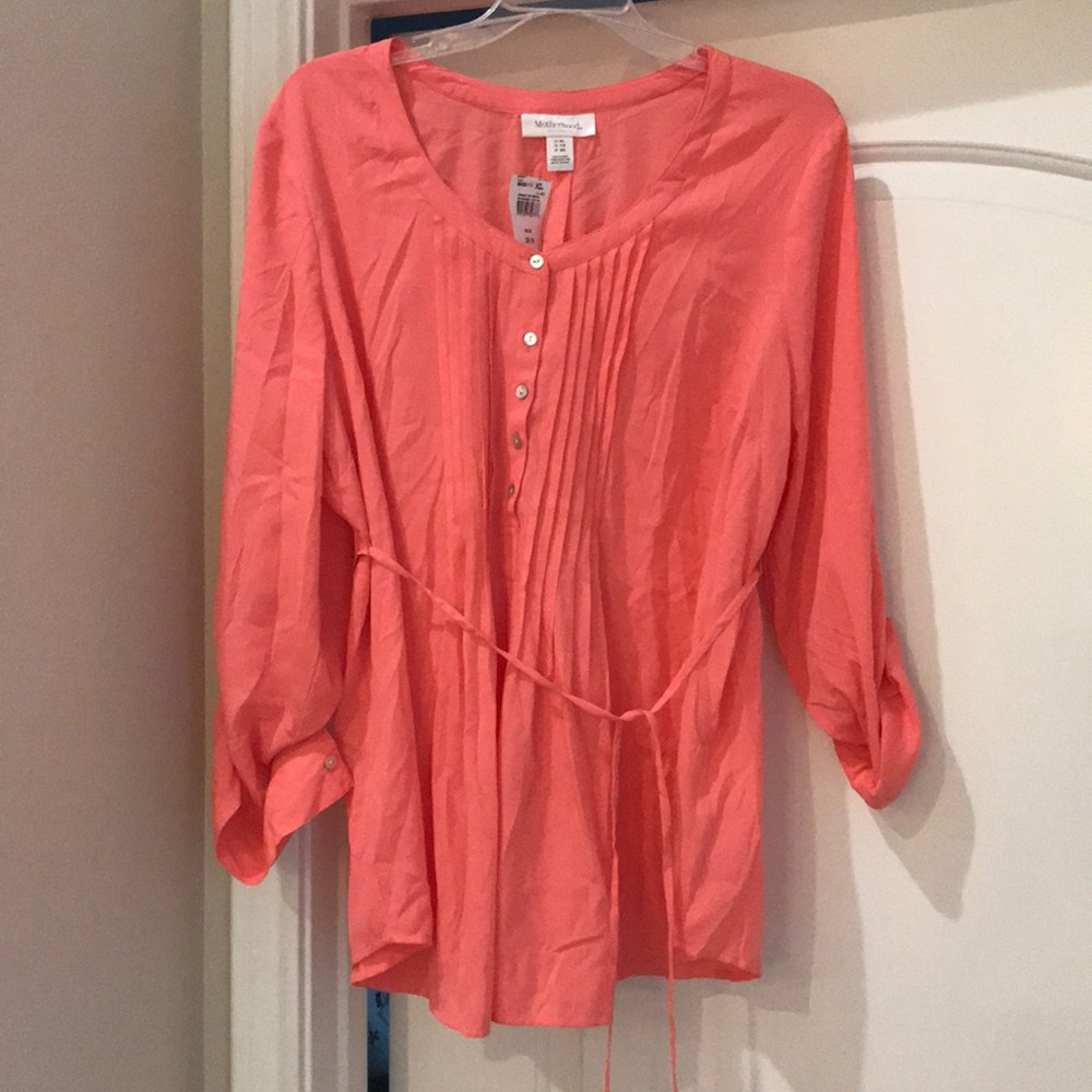 🆕 Listing! Motherhood Maternity tunic!